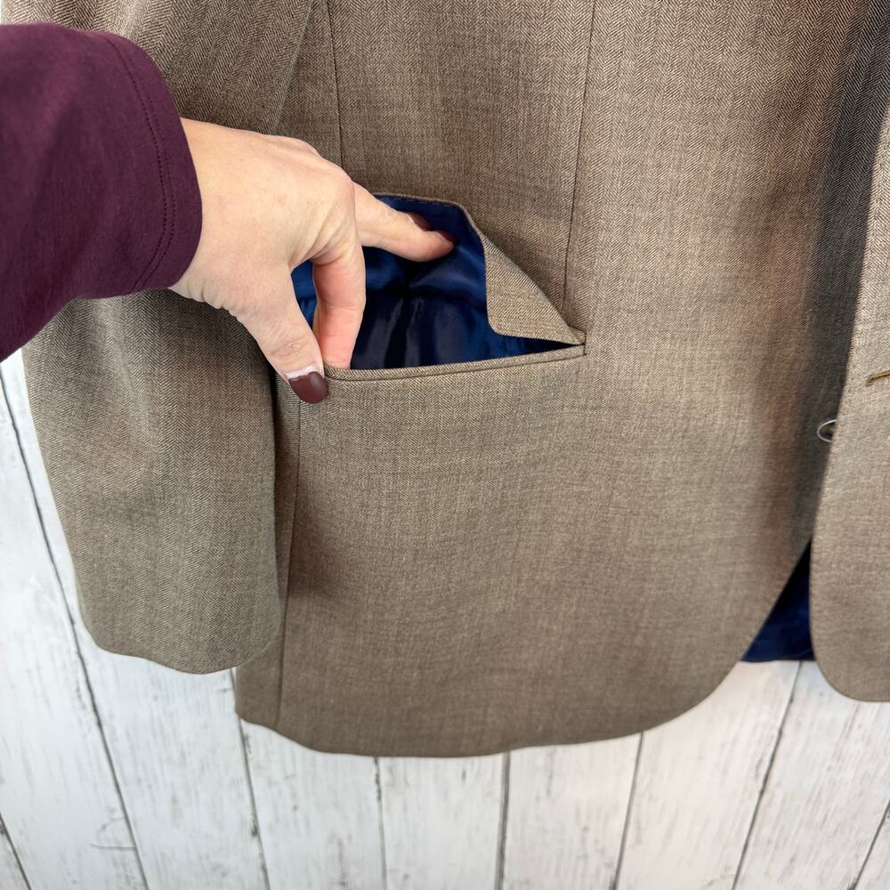 NWOT J. Hilburn Brown Mohair/Silk Herringbone Tollegno 1900 Blazer Size 47R - Picture 5 of 16
